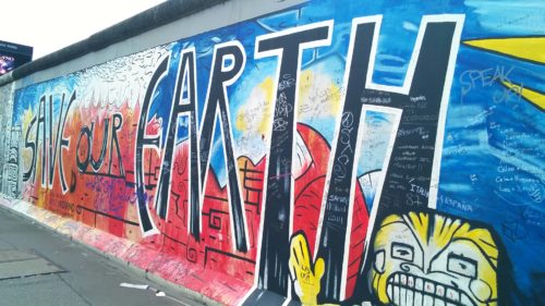 Street art Berlin_Tulipando