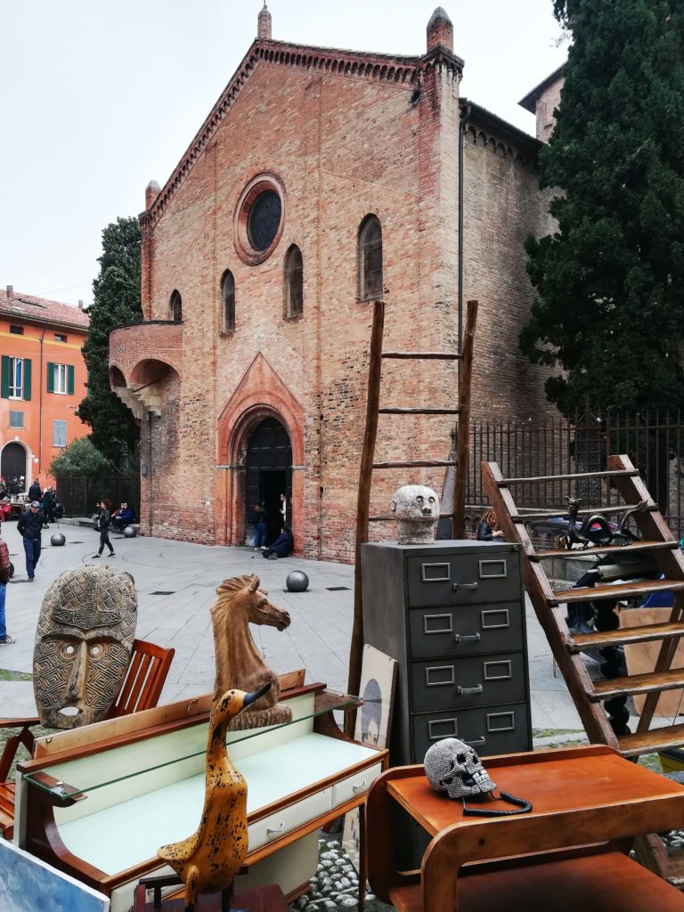 Piazza S.Stefano bolognesi_Tulipando